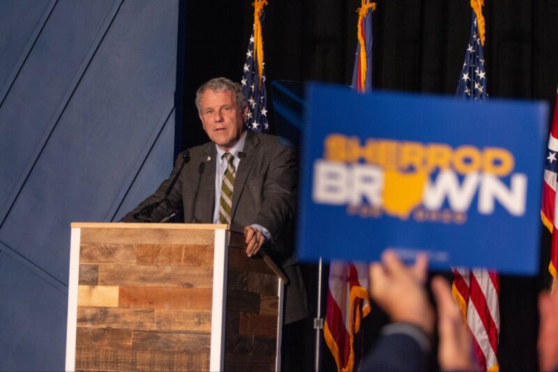 Image for the Tweet beginning: Ohio voters could change the