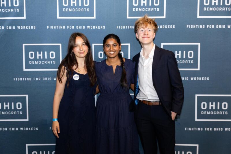 Image for the Tweet beginning: Ohio Democrats show up for