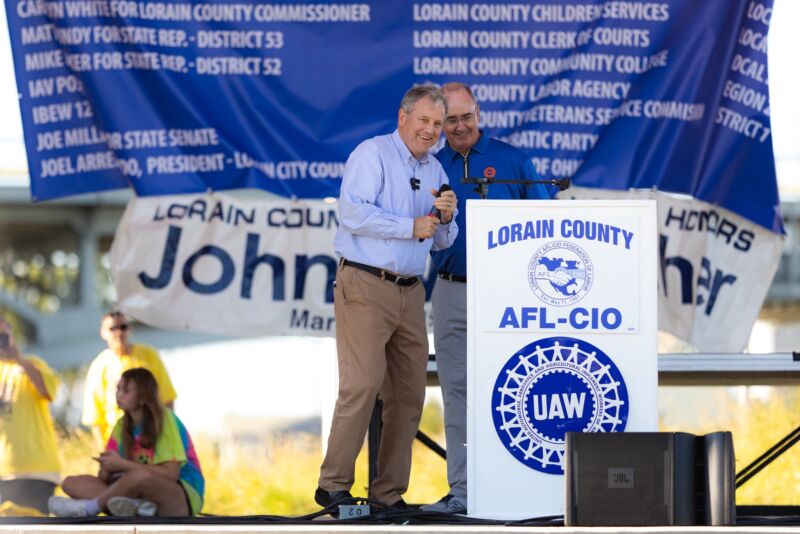 Image for the Tweet beginning: Happy Labor Day, Ohio! Great